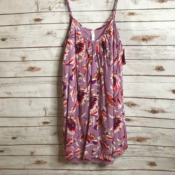 Xhilaration Dresses & Skirts - Xhilaration Purple Floral Lace Hem Slip Dress